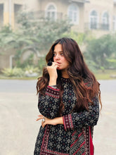 DIGITAL CHUNRI 3 Piece Suit