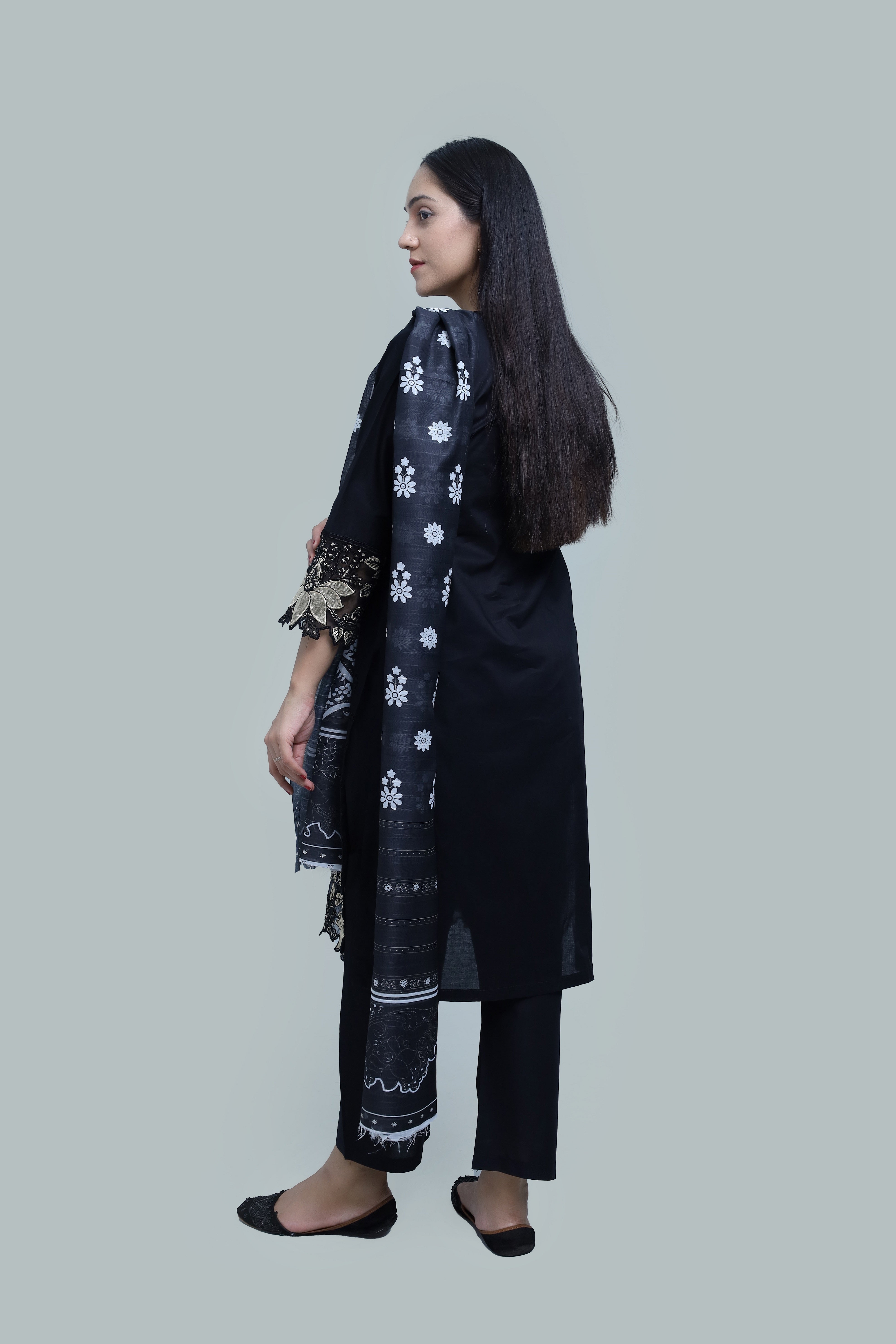Premium 3-Piece Embroidered Cotton Suit – Soft Fabric with Boring Work | Naqshé