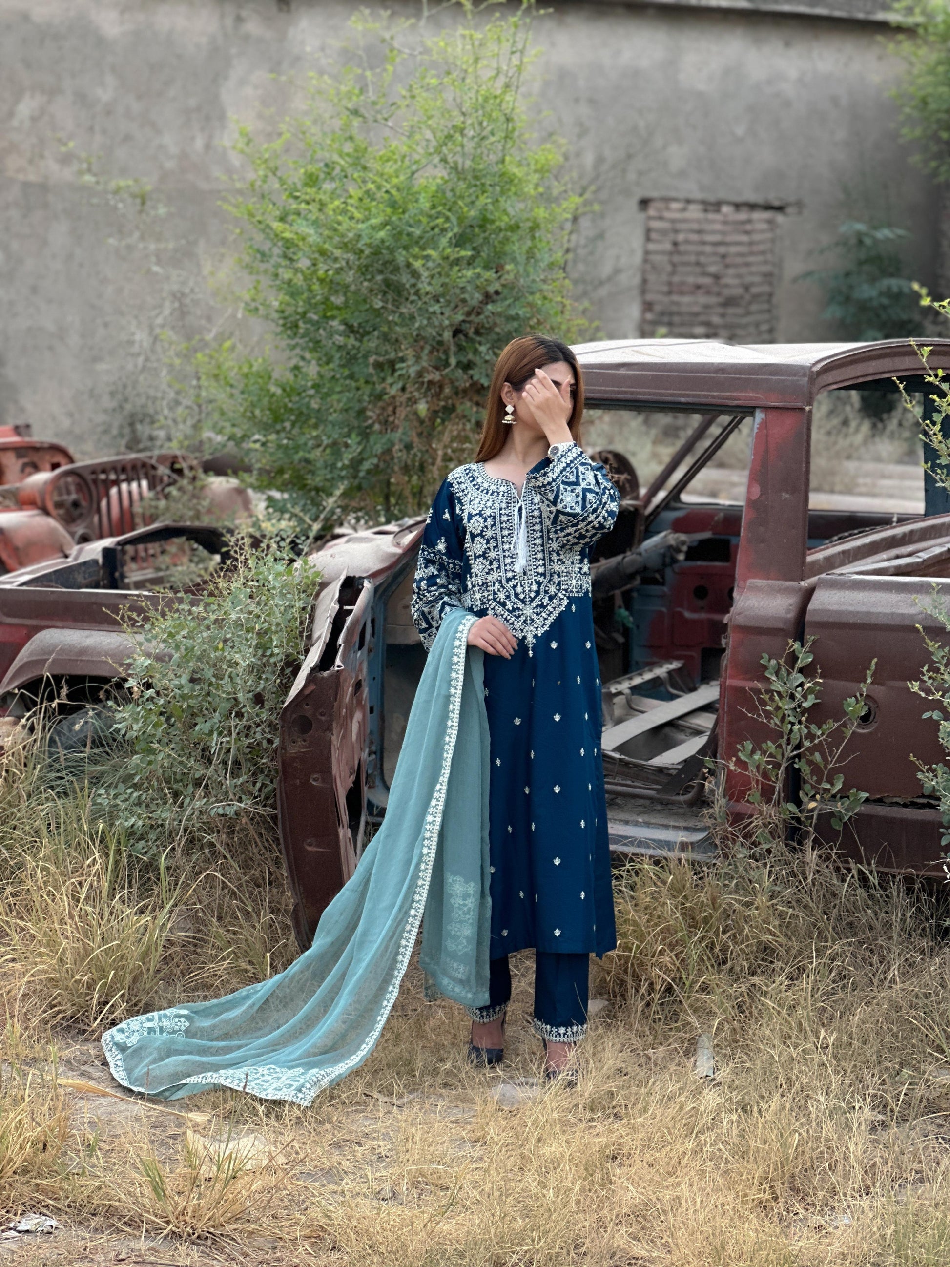 Koyal Embroidered 3PC